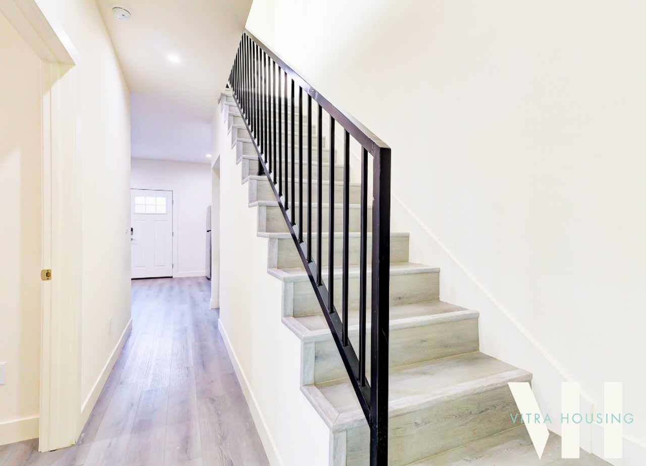 1030 West Apartments: Two, Four, & Five Bedrooms Near USC Campus! - Photo 7 of 33