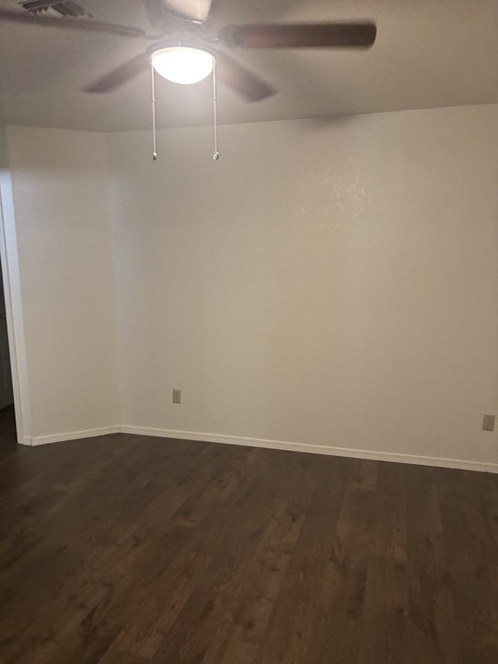 2605 W 12th Pl #2605 - Photo 3 of 12