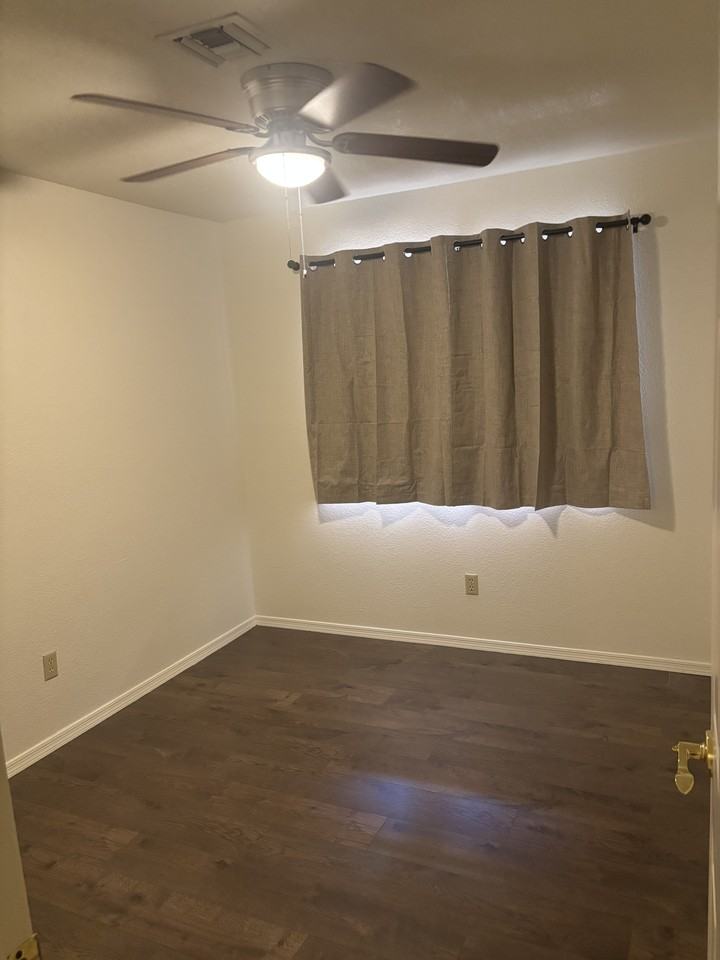 2605 W 12th Pl #2605 - Photo 6 of 12