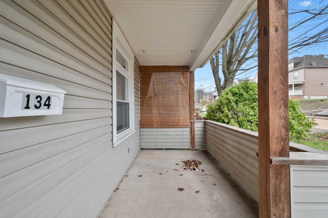 134 Wynoka St #1 - Photo 3 of 31