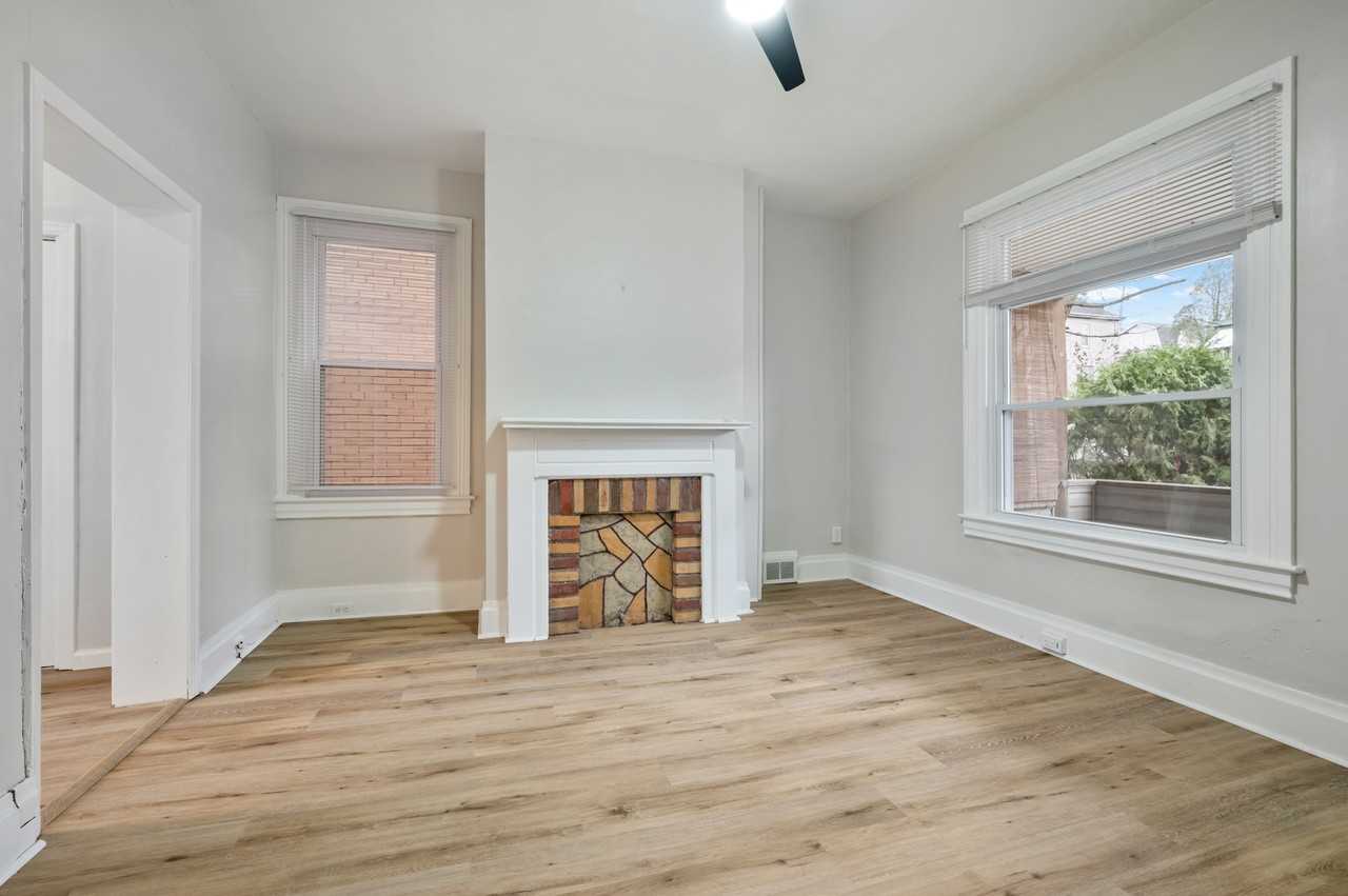 134 Wynoka St #1 - Photo 6 of 31