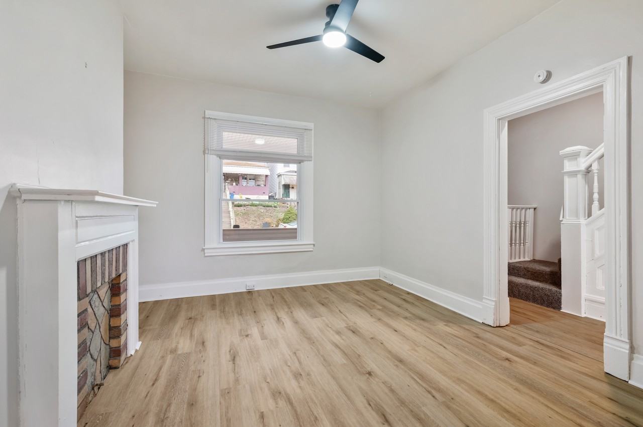 134 Wynoka St #1 - Photo 7 of 31