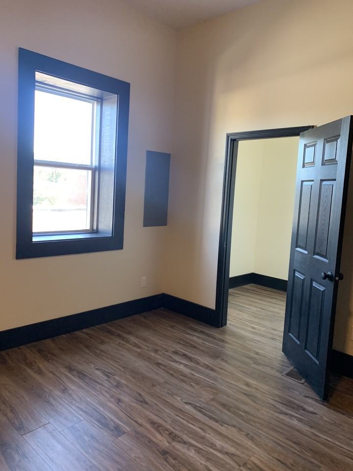 103 1/2 Kennedy Bridge Rd #1 - Photo 4 of 9