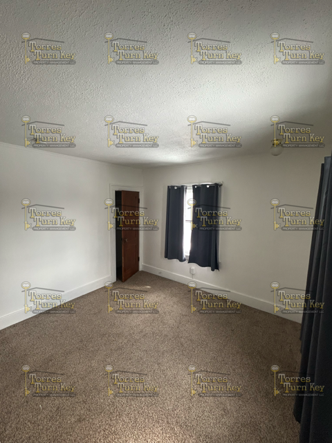 1405 Culver Rd #UP - Photo 5 of 8