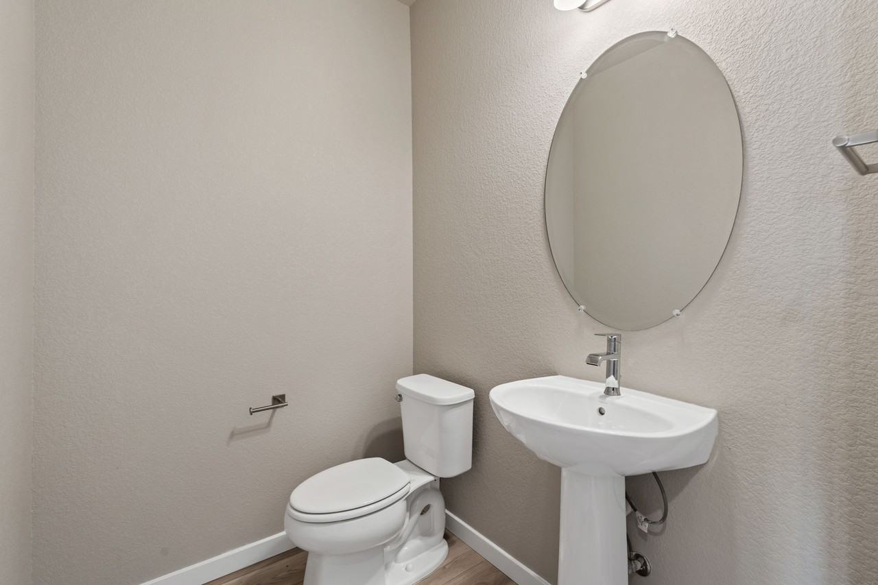 7822 Keebler Dr #1 - Photo 4 of 10