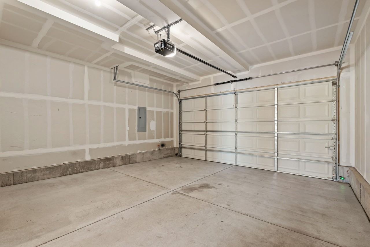 7822 Keebler Dr #1 - Photo 5 of 10