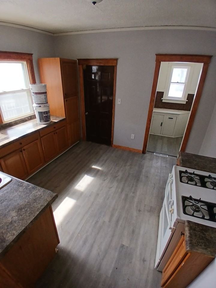 1516 Price St #1 - Photo 6 of 12