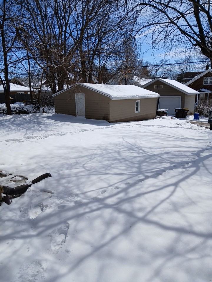 2305 Broadway #1 - Photo 2 of 10