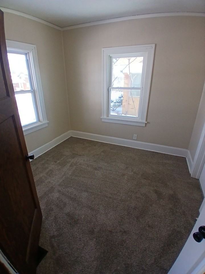 2305 Broadway #1 - Photo 5 of 10