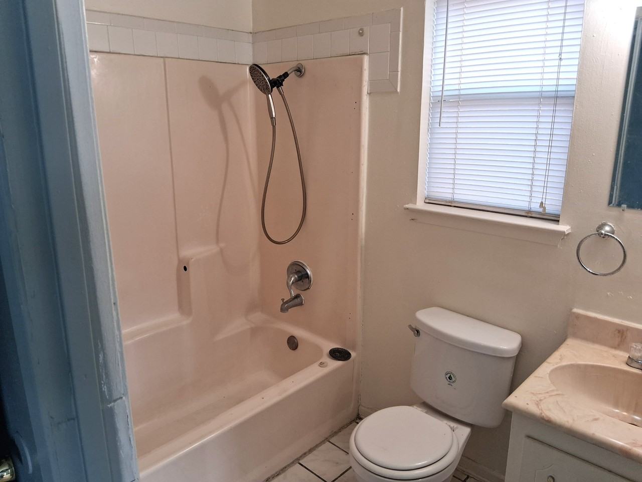 1701 Lennox Ave #1 - Photo 7 of 15