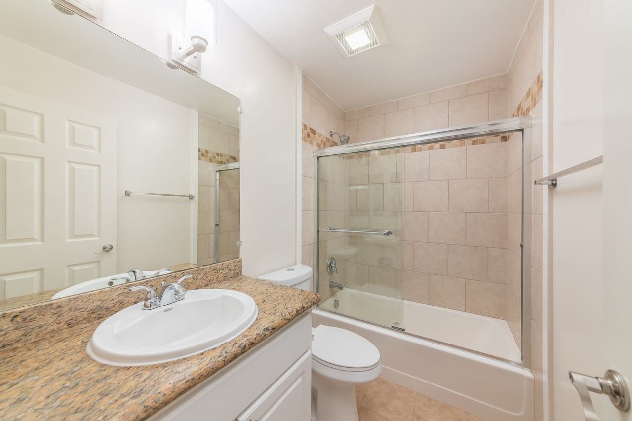 Camelback East Apartments CEM - Photo 3 of 13