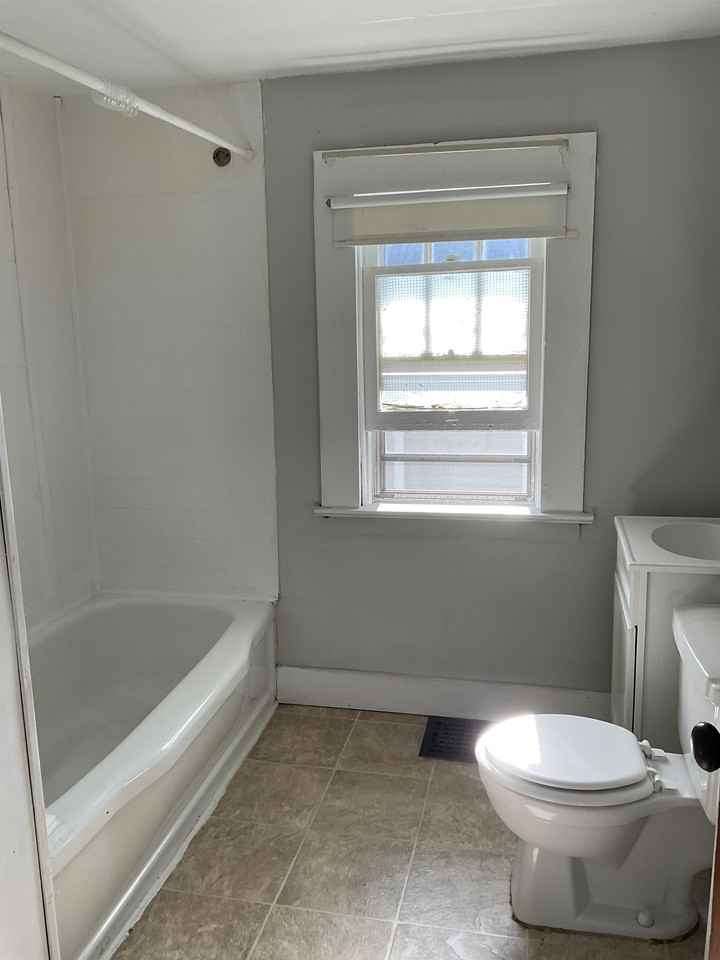 1829 Hale Ave #2 - Photo 7 of 7