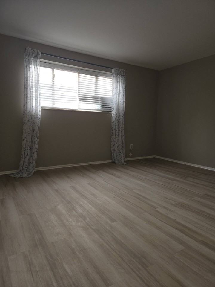 3825 North Whittier PlaceUnit 2 #2 - Photo 6 of 12