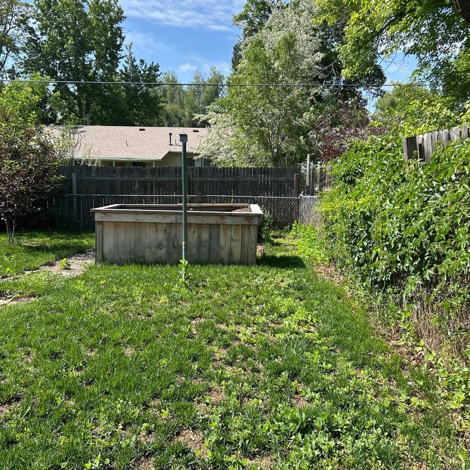 2429 Poplar Dr #1 - Photo 3 of 11