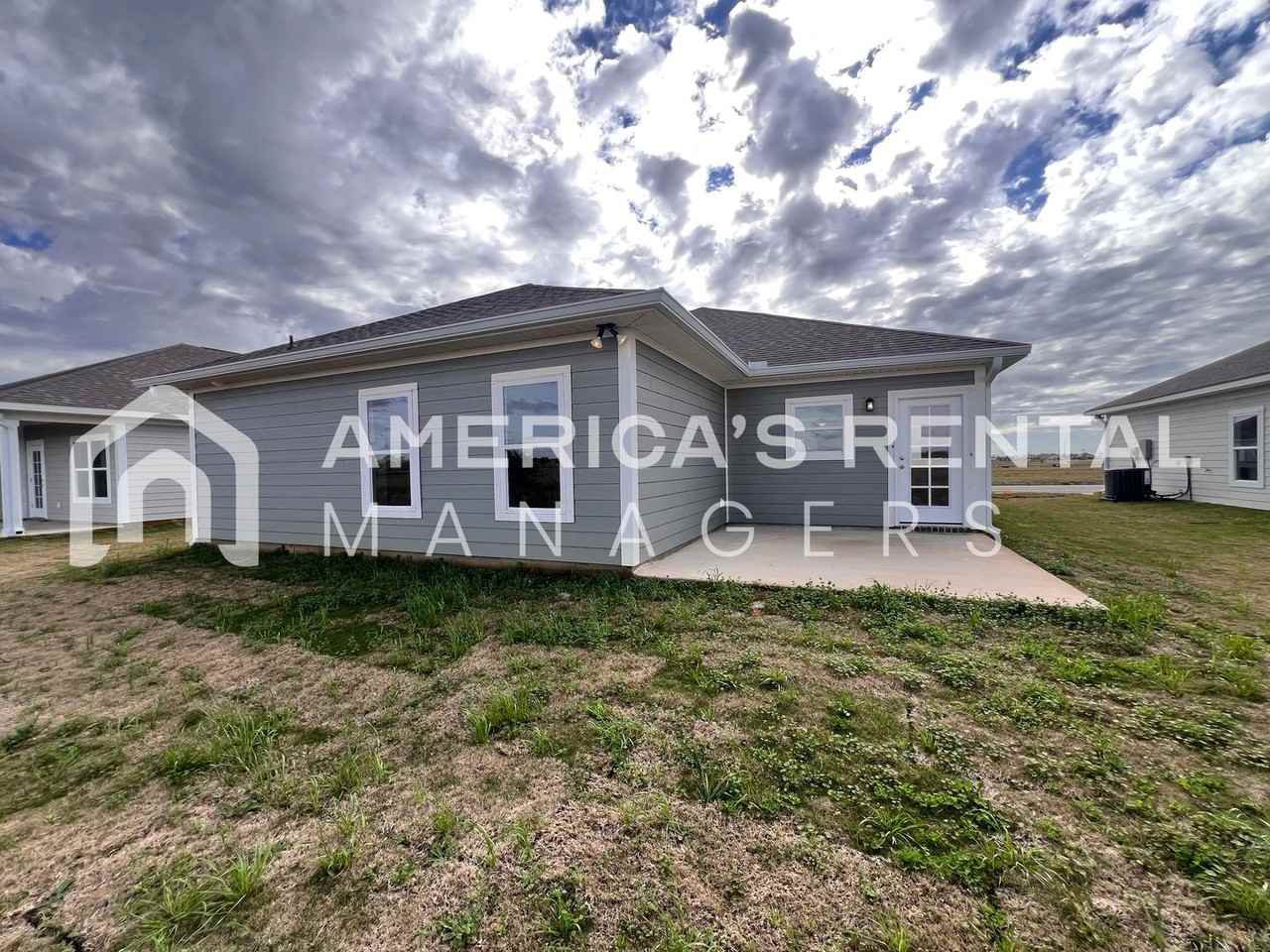 21521 21521 Tawny Loop - Photo 4 of 24