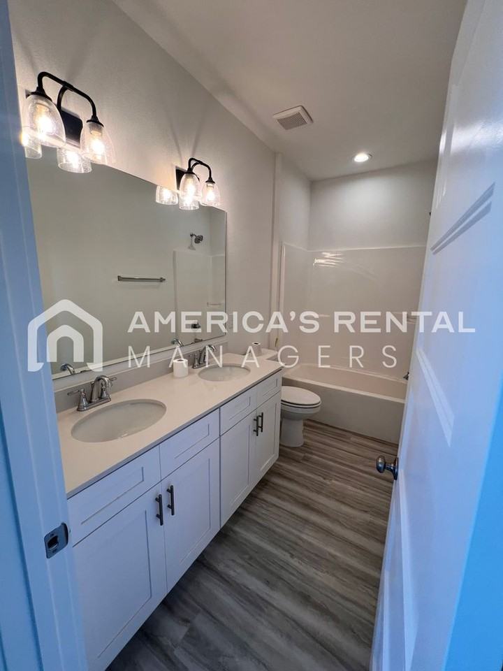 21521 21521 Tawny Loop - Photo 7 of 24