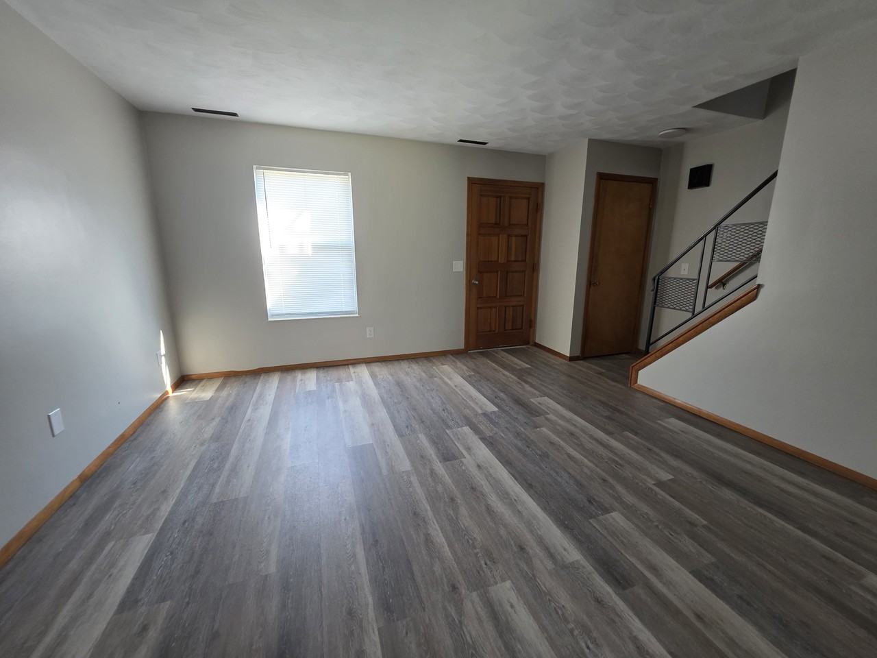 530 Maple Tree Ln #530 - Photo 2 of 11