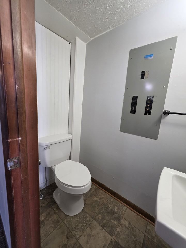 531 E Brown Ave #531 - Photo 6 of 18