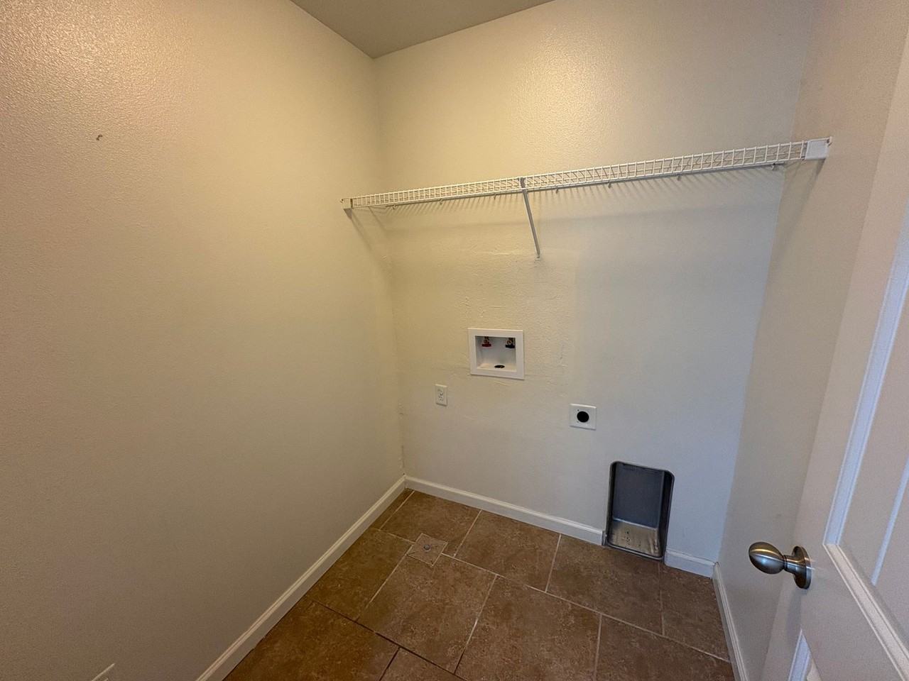 1826 Van Gogh Way - Photo 3 of 34