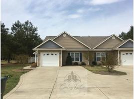 featured image of 805 St Matthews Rd #1