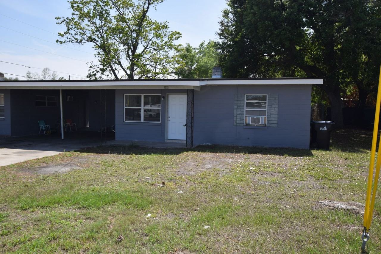 104 W Lancaster Rd - Photo 4 of 24