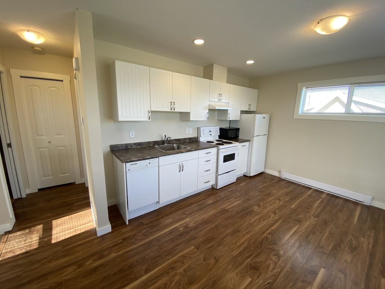 1626 88 Ave #2-1626C - Photo 5 of 12