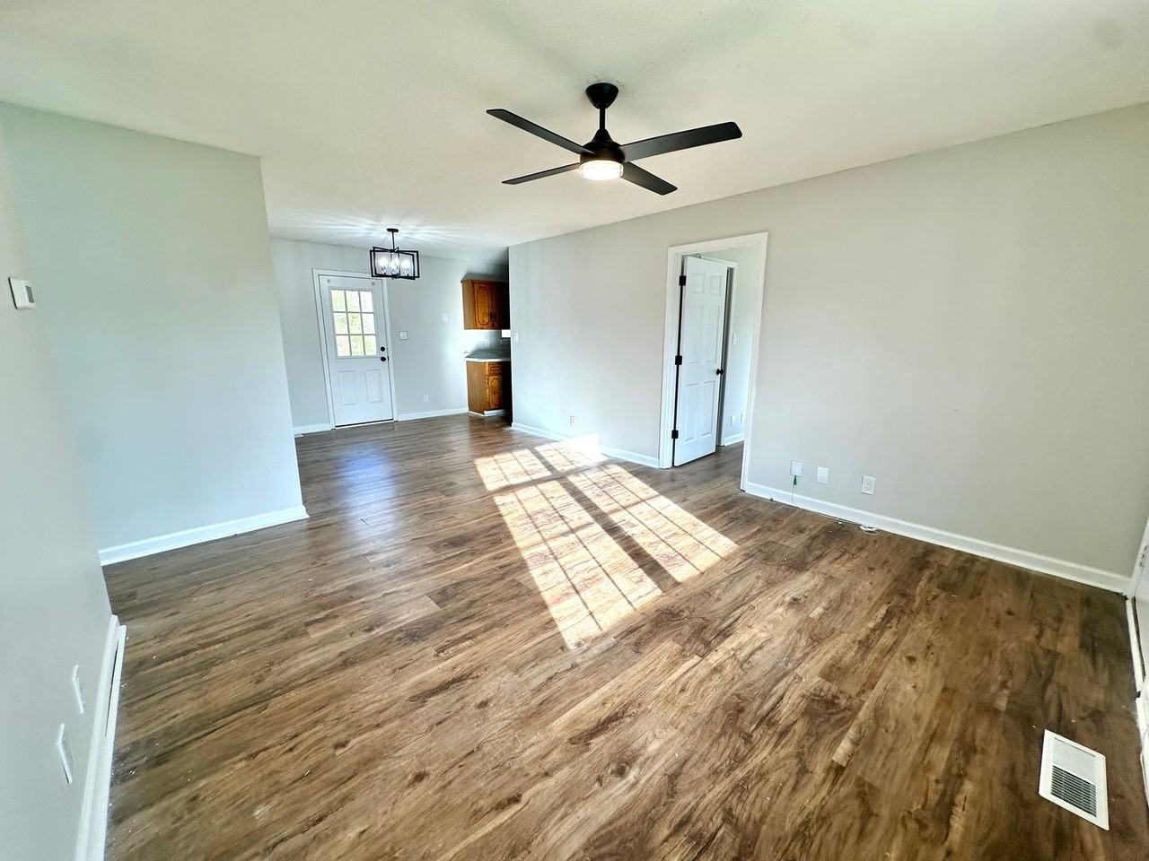 740 Carmack Ct - Photo 2 of 26