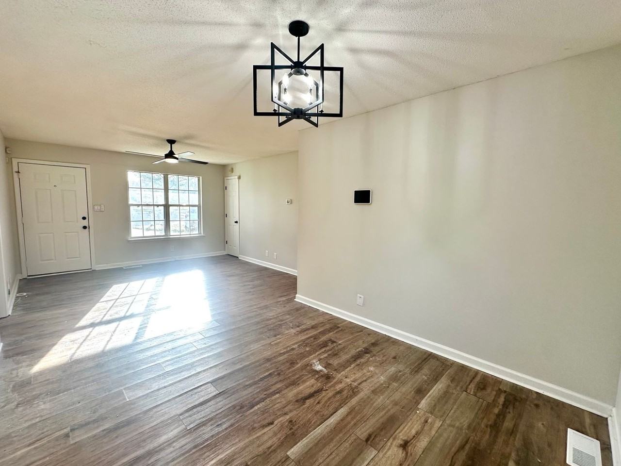 740 Carmack Ct - Photo 6 of 26