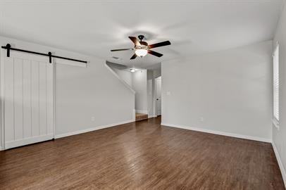 232 W Lake St #1 - Photo 4 of 20