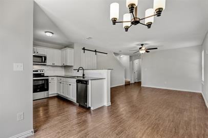 232 W Lake St #1 - Photo 7 of 20