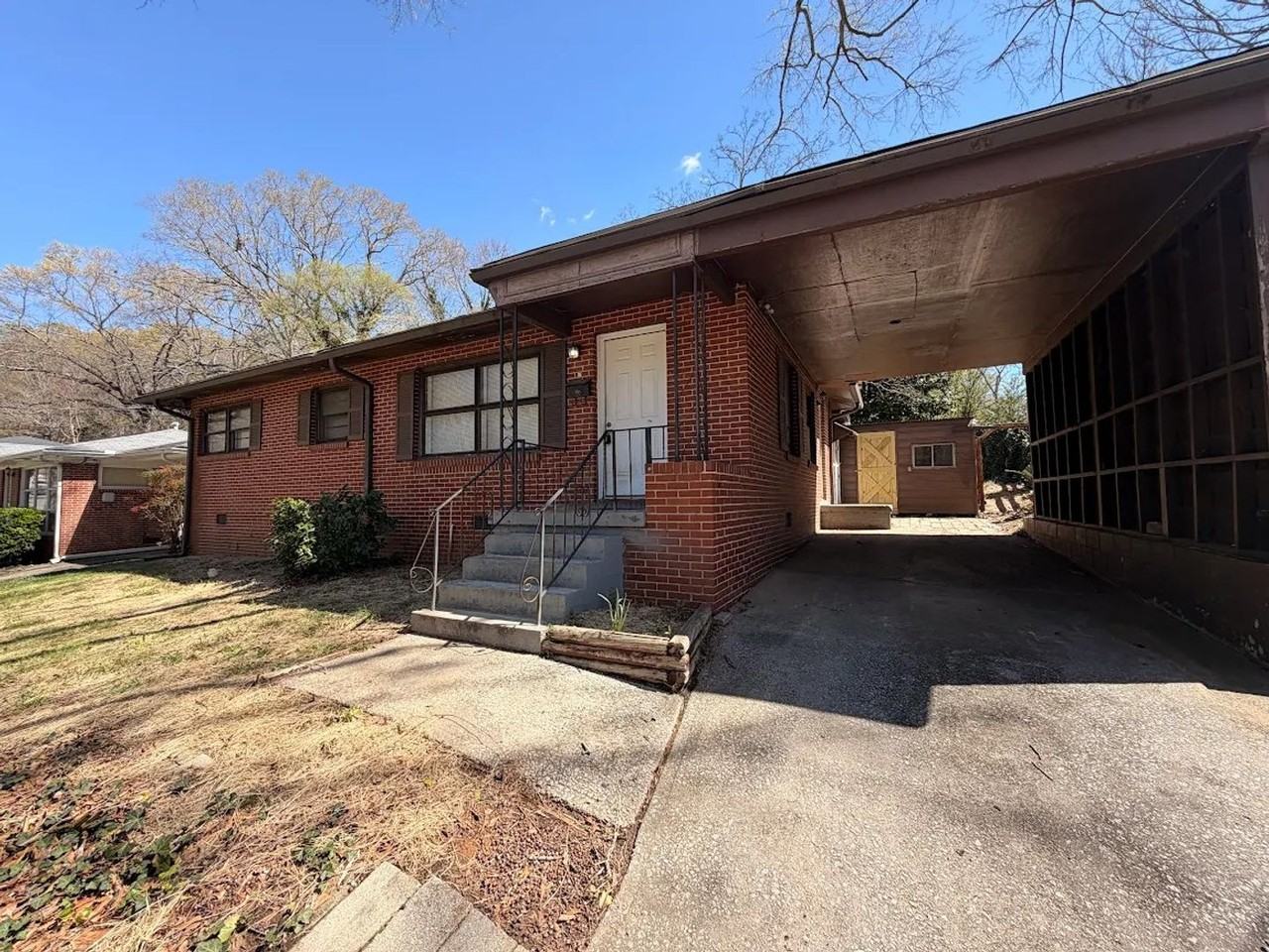 3102 Cloverhurst Dr - Photo 2 of 8