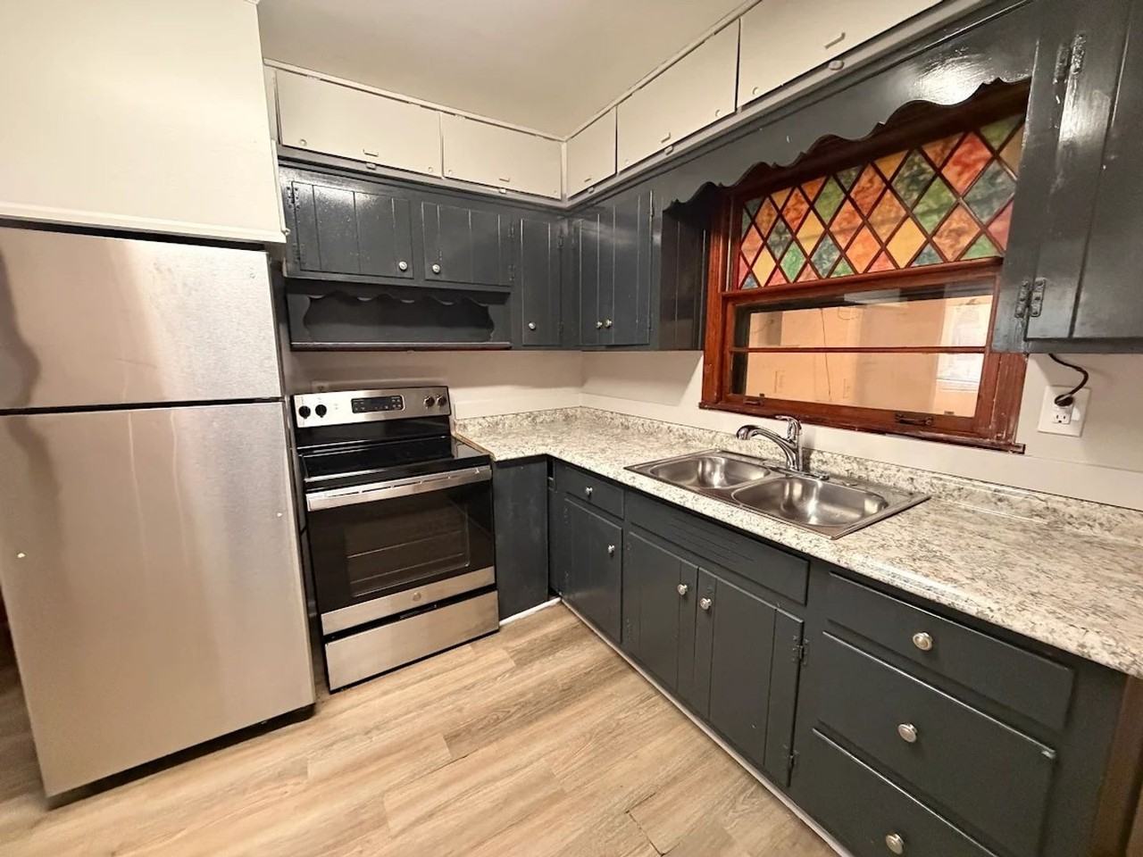 3102 Cloverhurst Dr - Photo 3 of 8