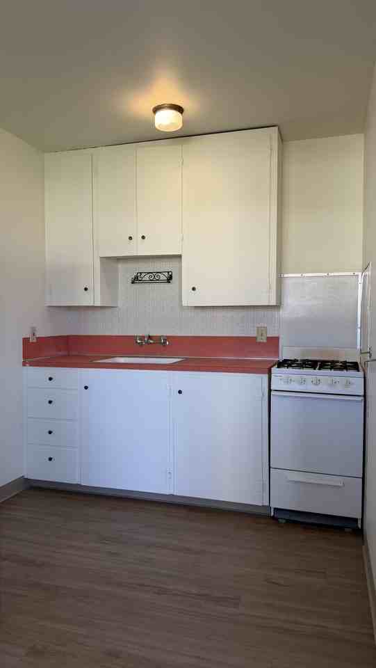 3435 Edgewood Rd #3435 - Photo 6 of 21