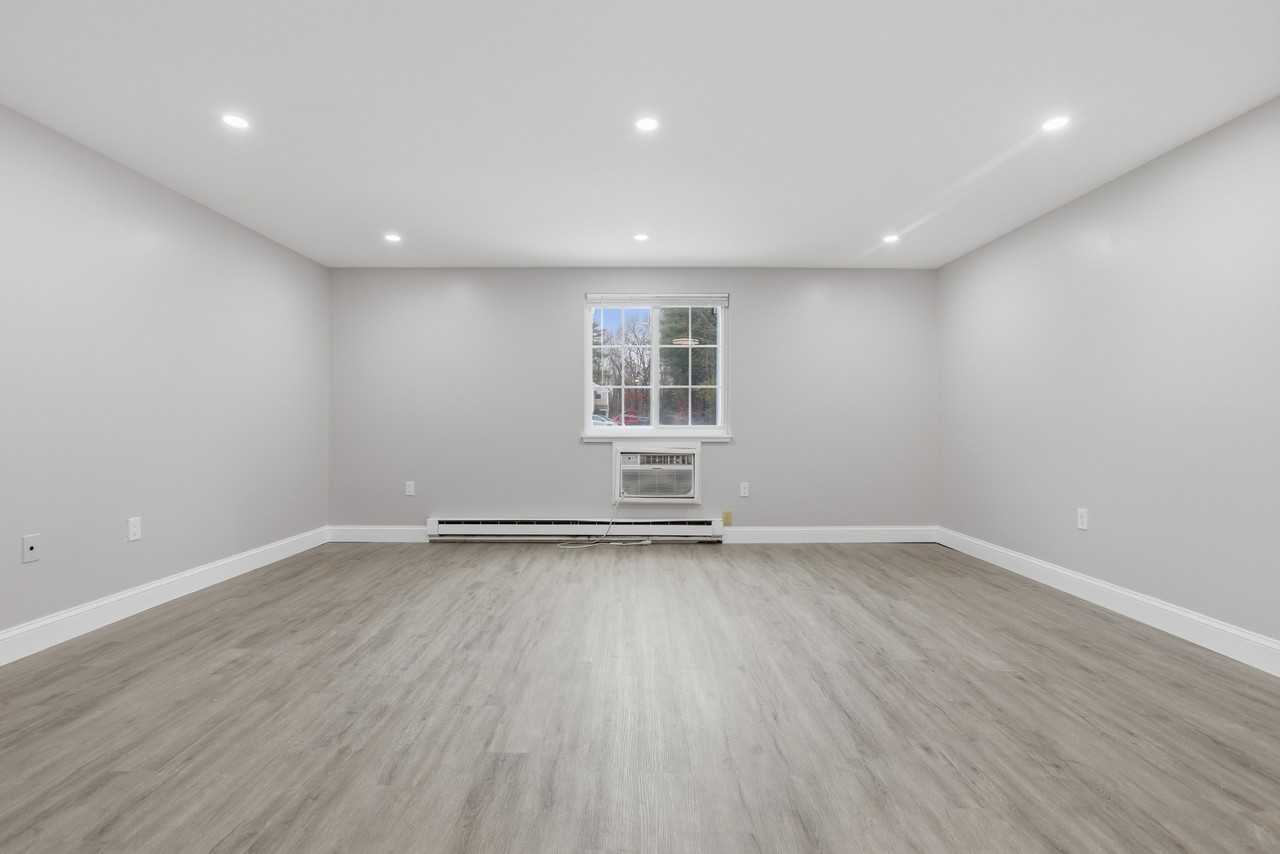 10 Dongary Rd #10-3 - Photo 7 of 11