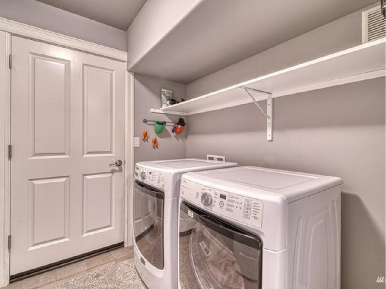 6554 Hunt Highlands Loop #1 - Photo 7 of 25