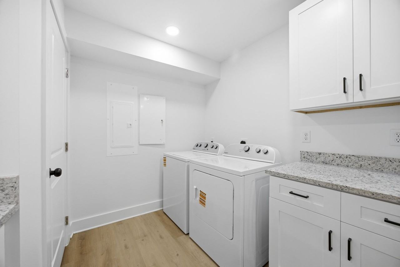 2903 15th Ave #103 - Photo 7 of 11