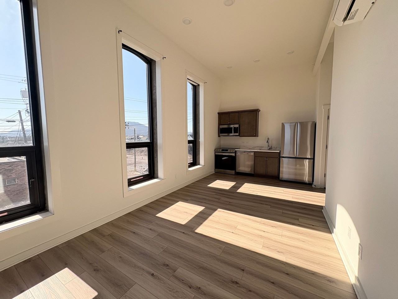 The Grandview Hotel - Photo 5 of 39