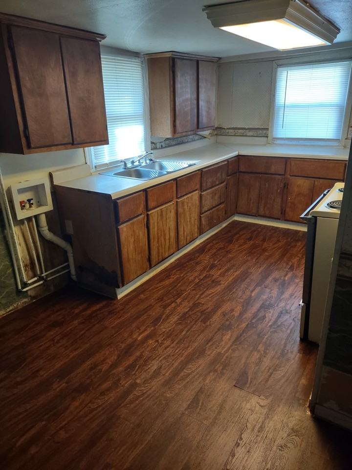 2115 N Grace Ave #1 - Photo 2 of 9