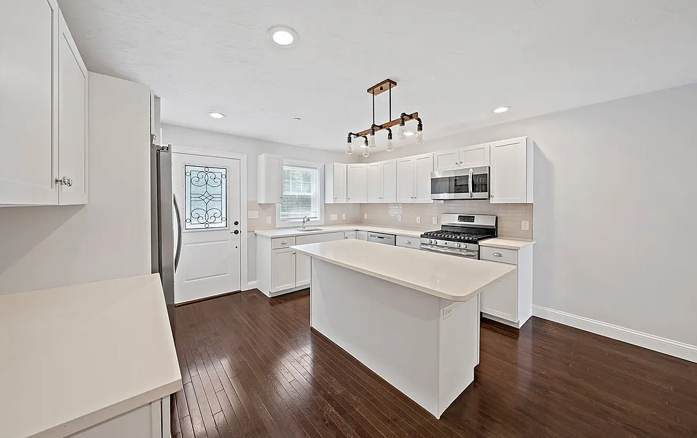 479 Sherman St #479-2 - Photo 6 of 30