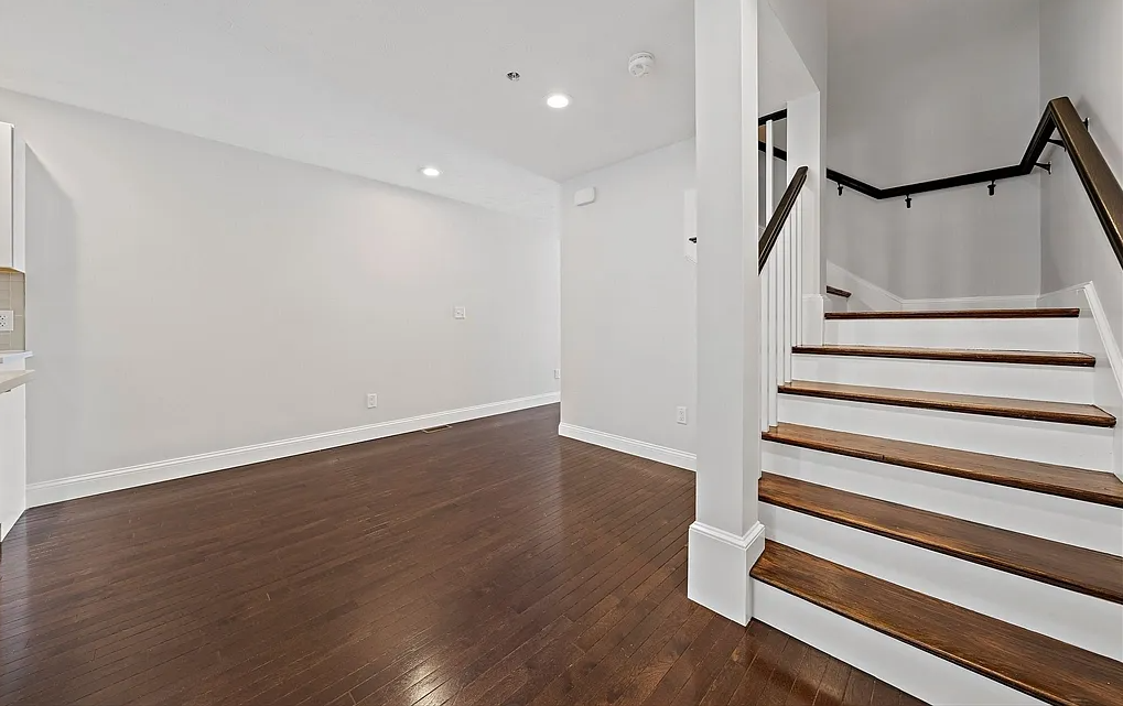 479 Sherman St #479-2 - Photo 7 of 30