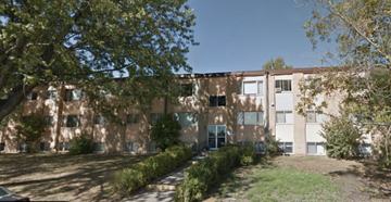 featured image of 1701 Kenwood Ave