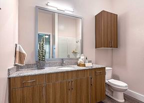 505 West Lamar Boulevard - Photo 1 of 1