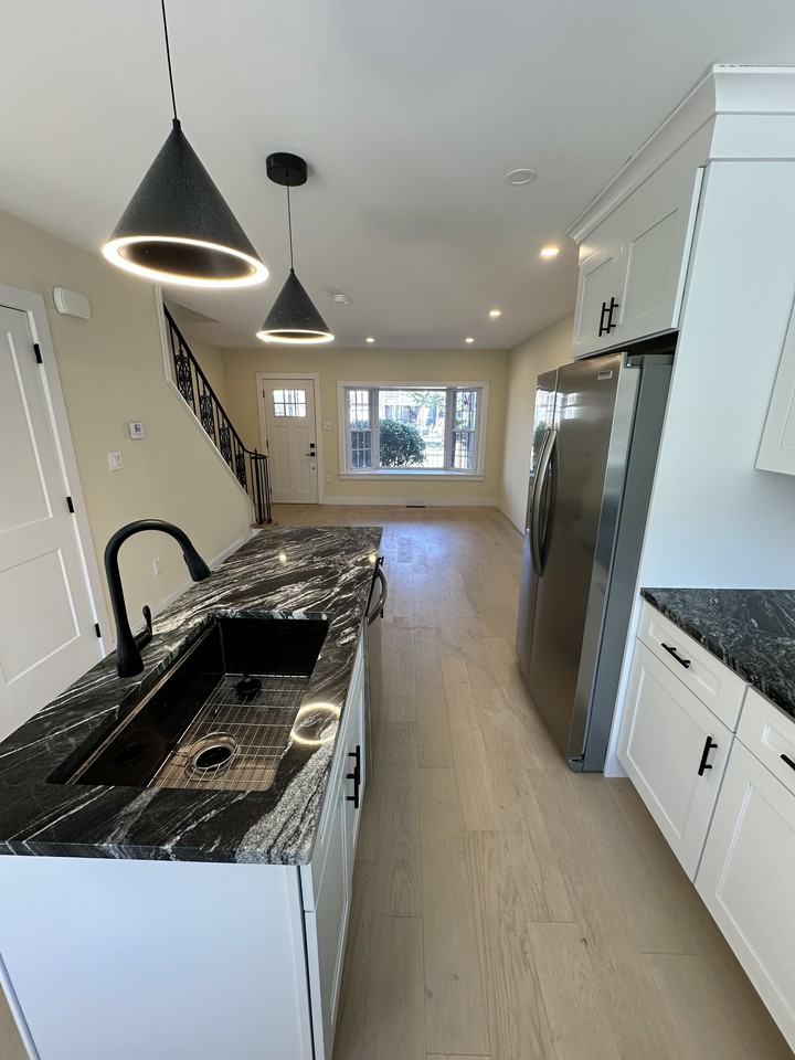 714 Mollbore Ter #1 - Photo 2 of 18