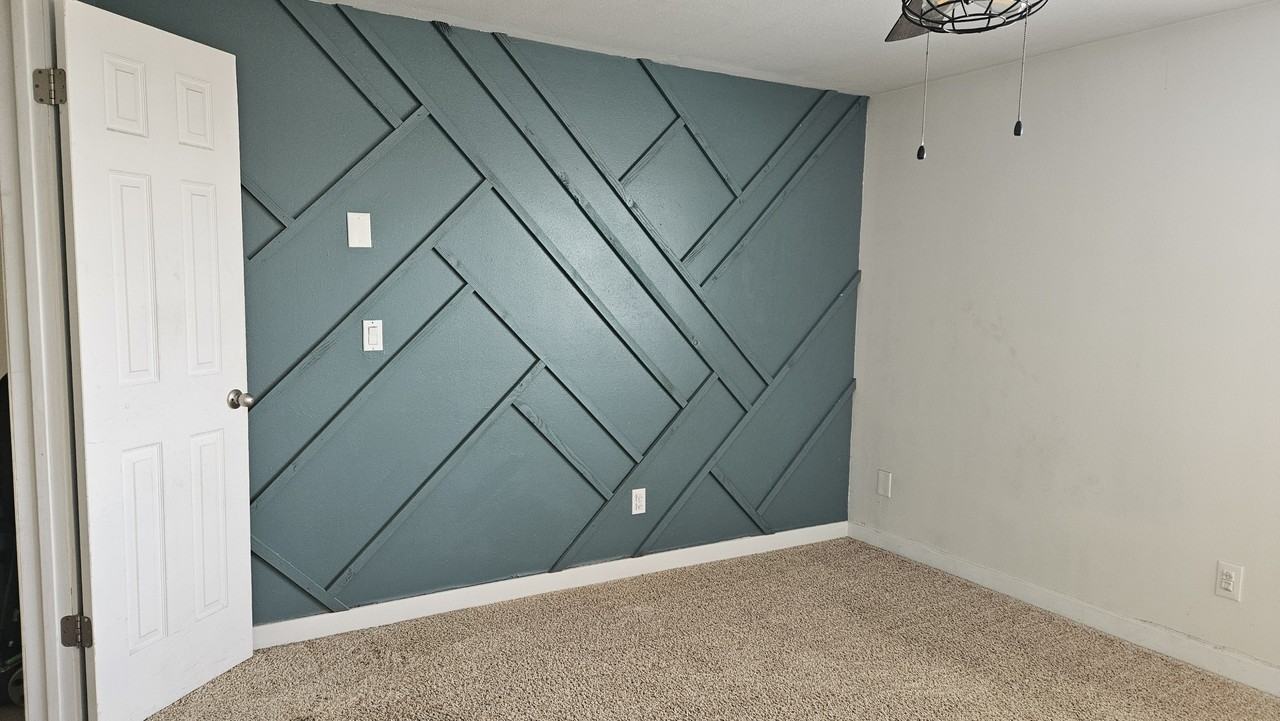 297 S 200 E #1 - Photo 4 of 11