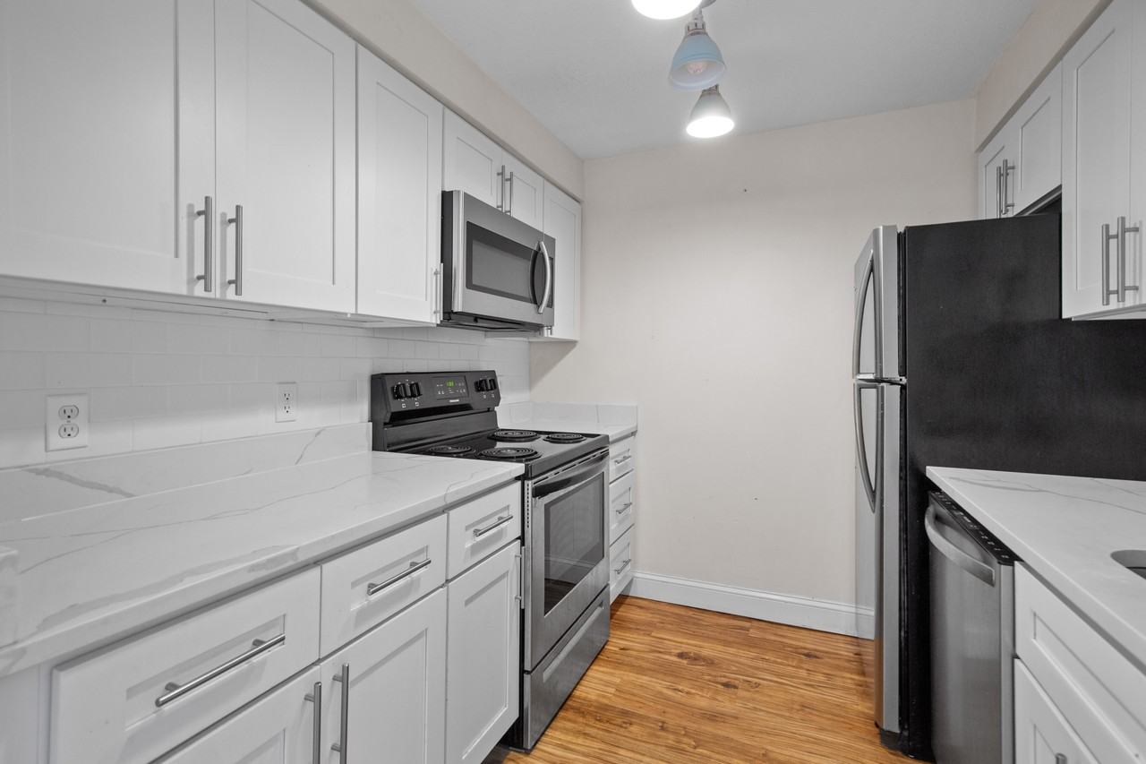 497 497 Broadway - 104 #201 - Photo 2 of 14