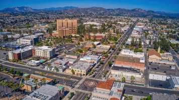 featured image of 1562 E Main St