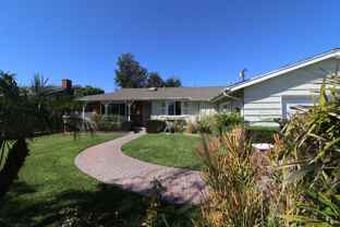 1054 N Grand St - Photo 1 of 1