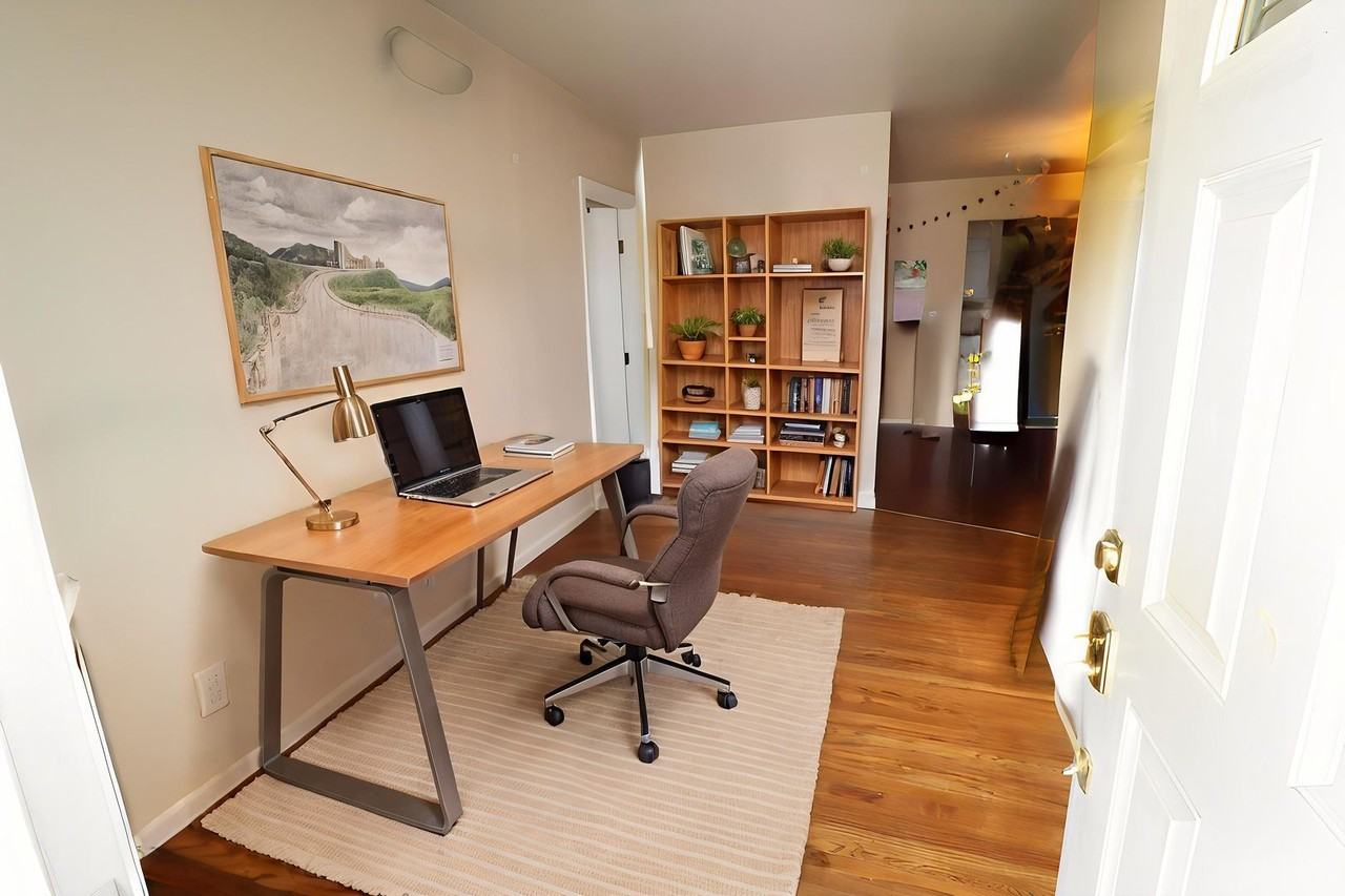 1054 N Grand St - Photo 3 of 20