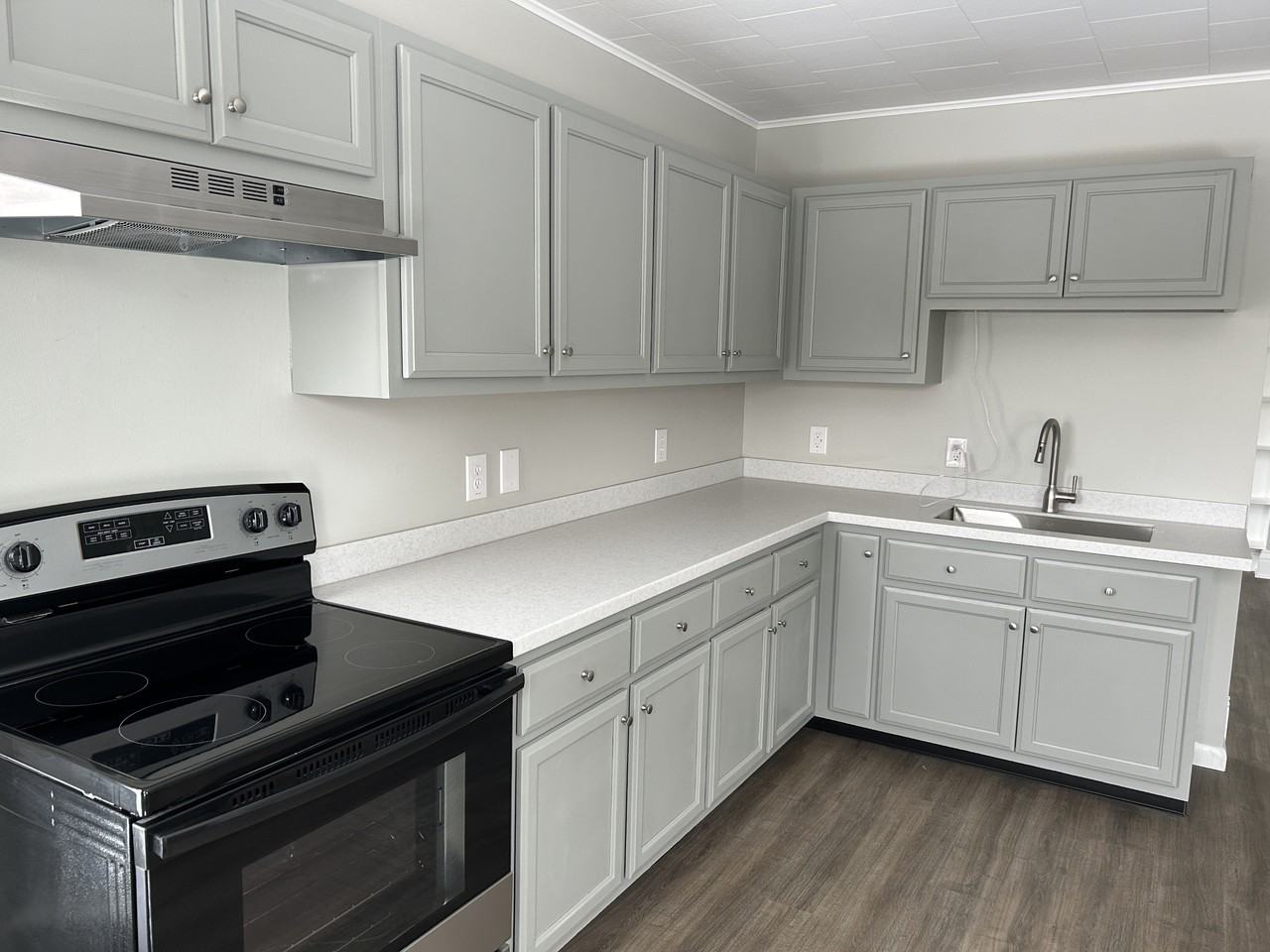 529 Main St Uppr #2 - Photo 2 of 22