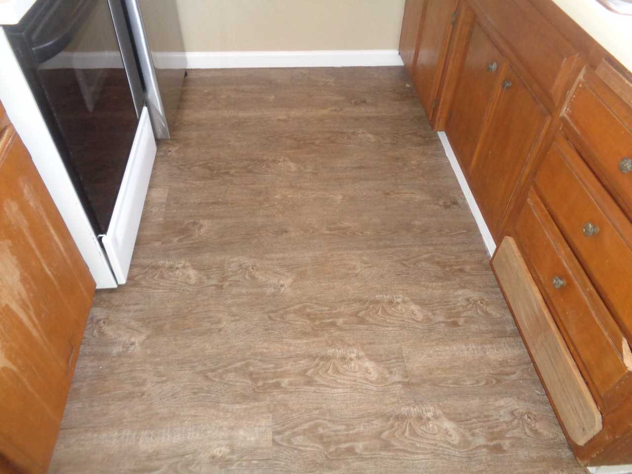 946 S Barrett Rd #4 - Photo 4 of 9